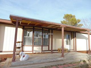 570 Fehrs Way, Pahrump, NV 89060-1903