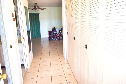 5725 Fernley Dr, West Palm Beach, FL 33415-8351