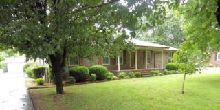 741 Parkway Dr, Smithville, TN 37166-2843