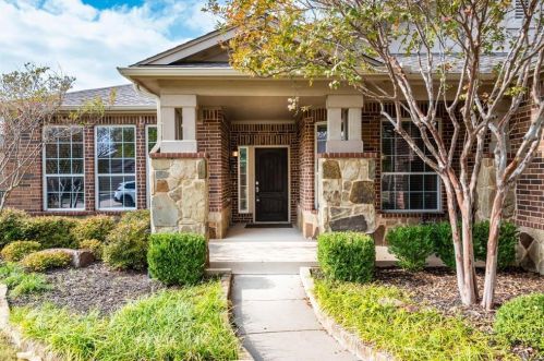 974 Harbor Springs Dr, Frisco TX  75034-3471 exterior