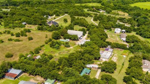 1511 Walnut Grv Rd, Midlothian TX  76065-4749 exterior