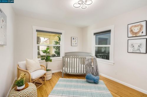 6101 Laird Ave, Oakland CA  94605-1740 exterior