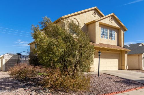 1488 Kennington Ave, Tucson, AZ 85746-3915