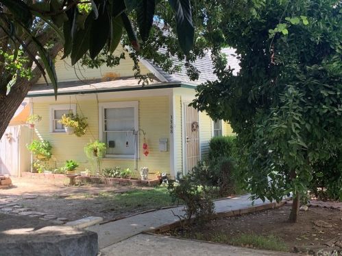 3314 Orange St, Riverside, CA 92501-2878