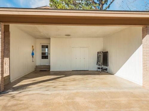 1998 Crestridge St, Stephenville TX  76401-2009 exterior