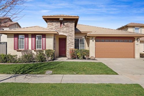 767 Red Barn Pl, Lathrop CA  95330-8975 exterior