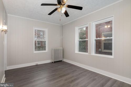 2315 Penn St, Harrisburg PA  17110-1046 exterior