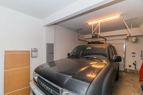 241 Elm Ave, Long Beach CA 90807-3403 exterior