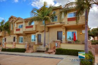 2764 Carlsbad Blvd, Carlsbad CA  92008-2265 exterior