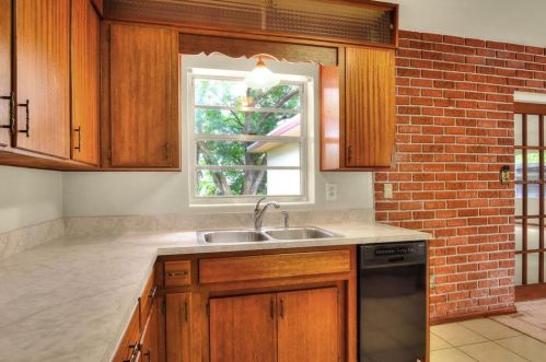 519 Flamingo Dr, Lakeland FL  33803-4825 exterior