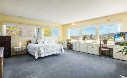 4808 Vanderhill Rd, Torrance CA  90505-4340 exterior