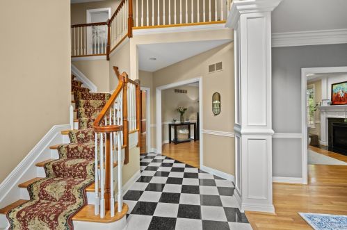 3466 Reeves Dr, Covington KY  41017-9436 exterior