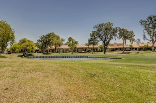 7 Pine Valley Dr, Rancho Mirage CA  92270-1606 exterior