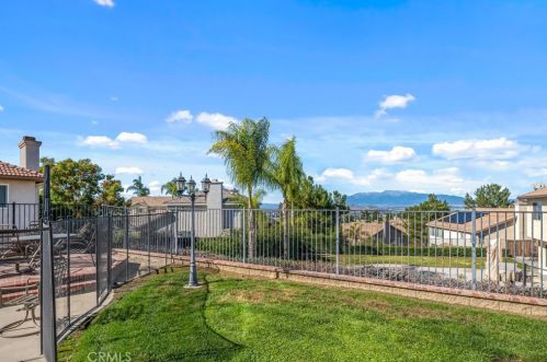 1371 Kirkmichael Cir, Riverside CA  92507-8426 exterior