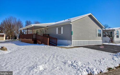 147 Tulip Cir, Ephrata, PA 17522-9153