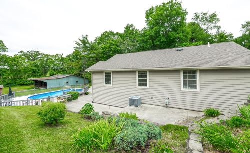 21 Buckeye Blvd, Pataskala OH  43062-8465 exterior