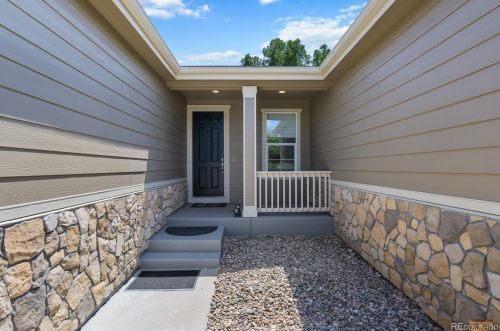 13975 Layton Cir, Morrison, CO 80465-1071