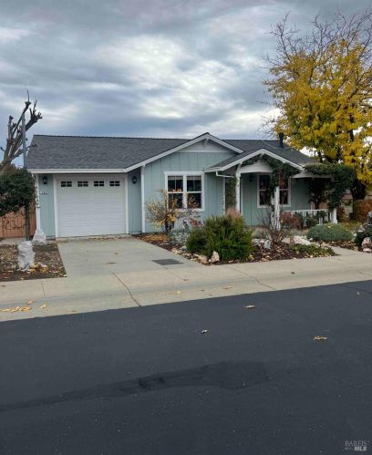 209 Cottage Cir, Vallecito, CA 95247-9363