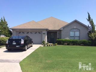 584 Castle Bay Dr, Hampstead, NC 28443-2190