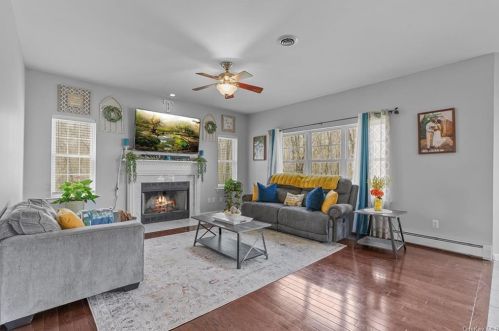 104 Dejong Ct, Montgomery NY  12549-1874 exterior