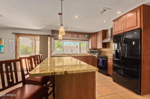 5230 Winchcomb Dr, Scottsdale AZ  85254-2936 exterior