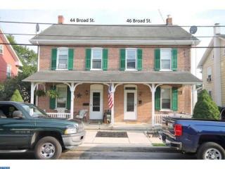 44 Broad St, Bartville, PA 17509-1502