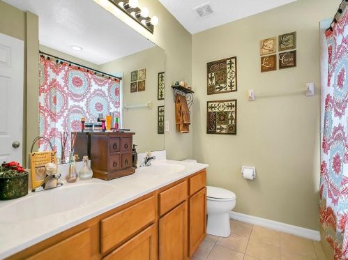 6103 Chapledale Dr, Orlando FL 32829-7718 exterior