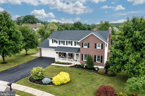 2590 Cherry Ct, Gilbertsville, PA 19525-8840