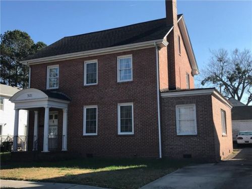 301 4th Ave, Franklin, VA 23851-1515