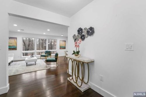 374 Valley Rd, Haworth, NJ 07641-1228