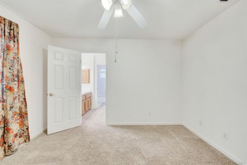 272 Sparrow St, Vacaville CA  95687-7225 exterior