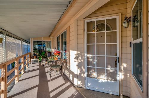 5232 Don Valdez Dr, Carlsbad CA  92010-3953 exterior