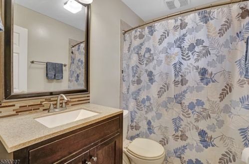 36 Lake Dr, Dover NJ  07869-3459 exterior