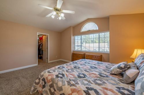 8686 White Peacock Way, Elk Grove CA  95624-3701 exterior