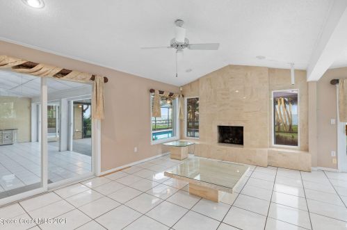 3616 Indian Riv Dr, Cocoa FL 32926-8705 exterior