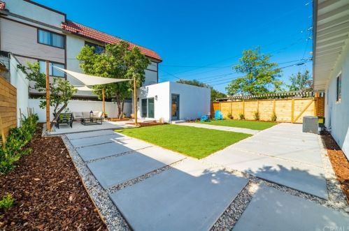 809 Harvard St, Glendale CA  91205-1208 exterior