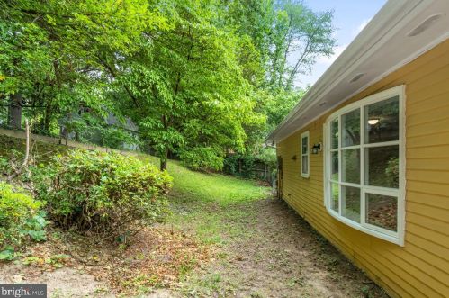 4 Willow Branch Pl, Fredericksburg VA  22405-1446 exterior