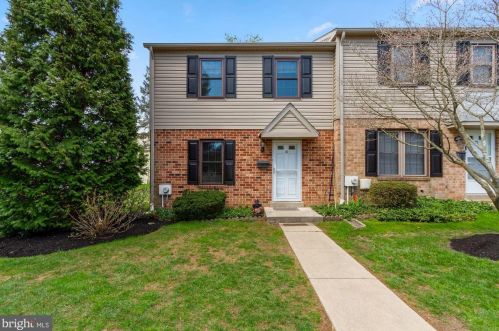 76 Norwood House Rd, Downingtown, PA 19335-2363