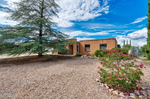 2103 Santa Rosa Dr, Sierra Vista, AZ 85635-3349