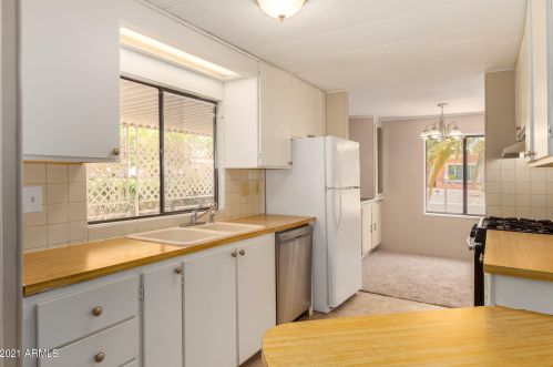 9024 Michigan Ave, Chandler AZ  85248-6448 exterior