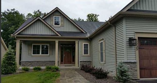 5035 Ruskin Ln, Canandaigua, NY 14424-8263