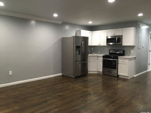 133-21 125th St, Jamaica, NY 11420-2705