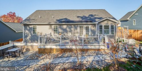 1201 Happy Ridge Dr, Front Royal VA  22630 exterior