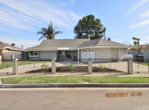 1220 Whittier Ave, Brea, CA 92821-1942