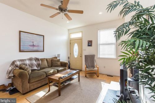 2460 Emerald St, Philadelphia, PA 19125-1230