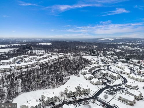 708 Thornhill Dr, Collegeville PA  19426-3955 exterior