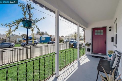 254 Cleveland Ave, West Pittsburg CA  94565-3305 exterior