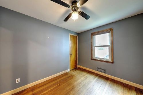 44 Rosemont Ave, Cumberland RI  02864-7519 exterior