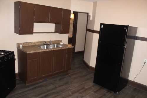 1629 7th St, Milwaukee, WI 53204-3413