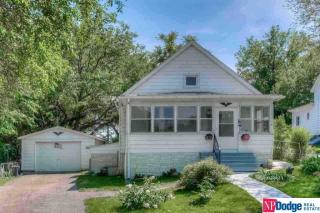 4121 Erskine St, Omaha NE  68111-3417 exterior